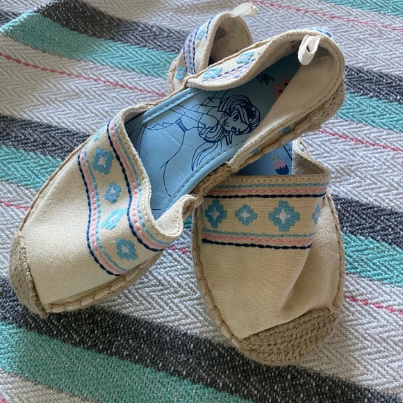 NWOT embroidered espadrilles for your little lady💕🤍💙 cute & comfy! See pic: - Picture 1 of 11